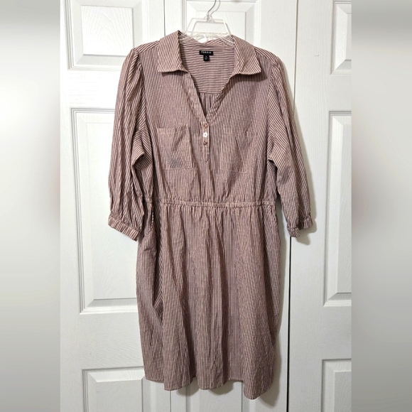 torrid Dresses & Skirts - Torrid Striped Dress with Pockets, Torrid Size 1, Cotton Blend, EUC